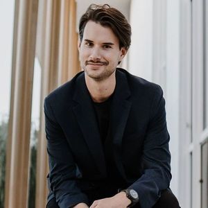 Meet your Posher, Evan